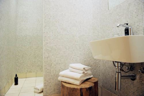 hotel-chelton-rooms-special-double-bedroom-03