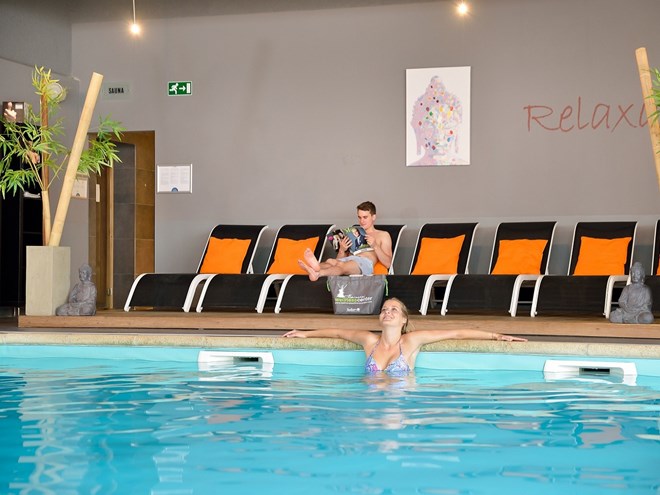 balmoral-wellness-center-swim