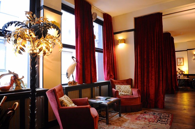 hotel-le-berger-lobby-20