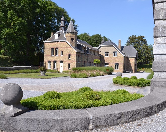 chateau-de-la-poste-04